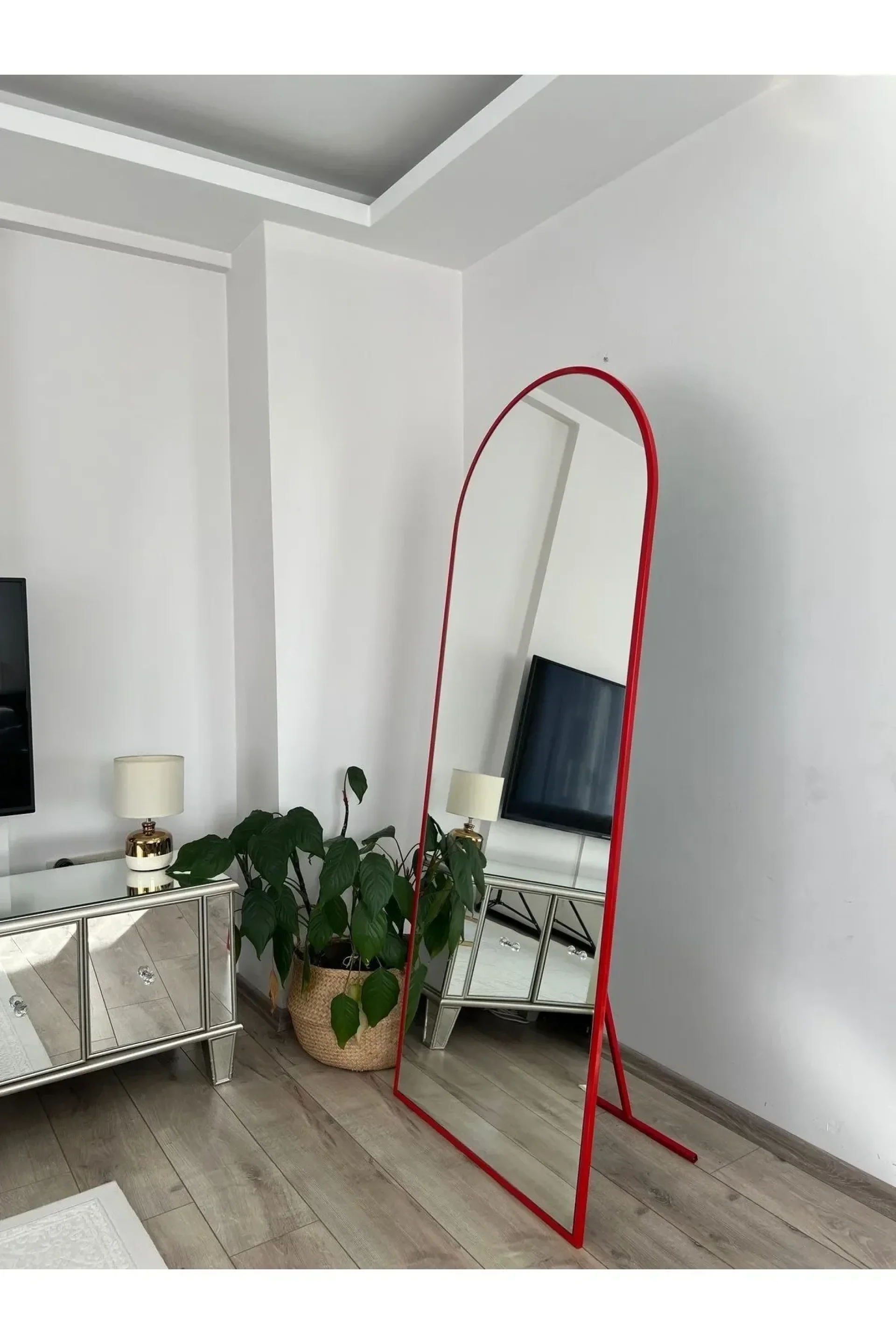 %D0%9E%D0%B2%D0%B0%D0%BB%D0%BD%D0%BE+%D0%BE%D0%B3%D0%BB%D0%B5%D0%B4%D0%B0%D0%BB%D0%BE+180%D1%8570+%D0%A7%D0%B5%D1%80%D0%B2%D0%B5%D0%BD%D0%BE+%D1%81+%D0%BC%D0%B5%D1%82%D0%B0%D0%BB%D0%BD%D0%B0+%D1%80%D0%B0%D0%BC%D0%BA%D0%B0